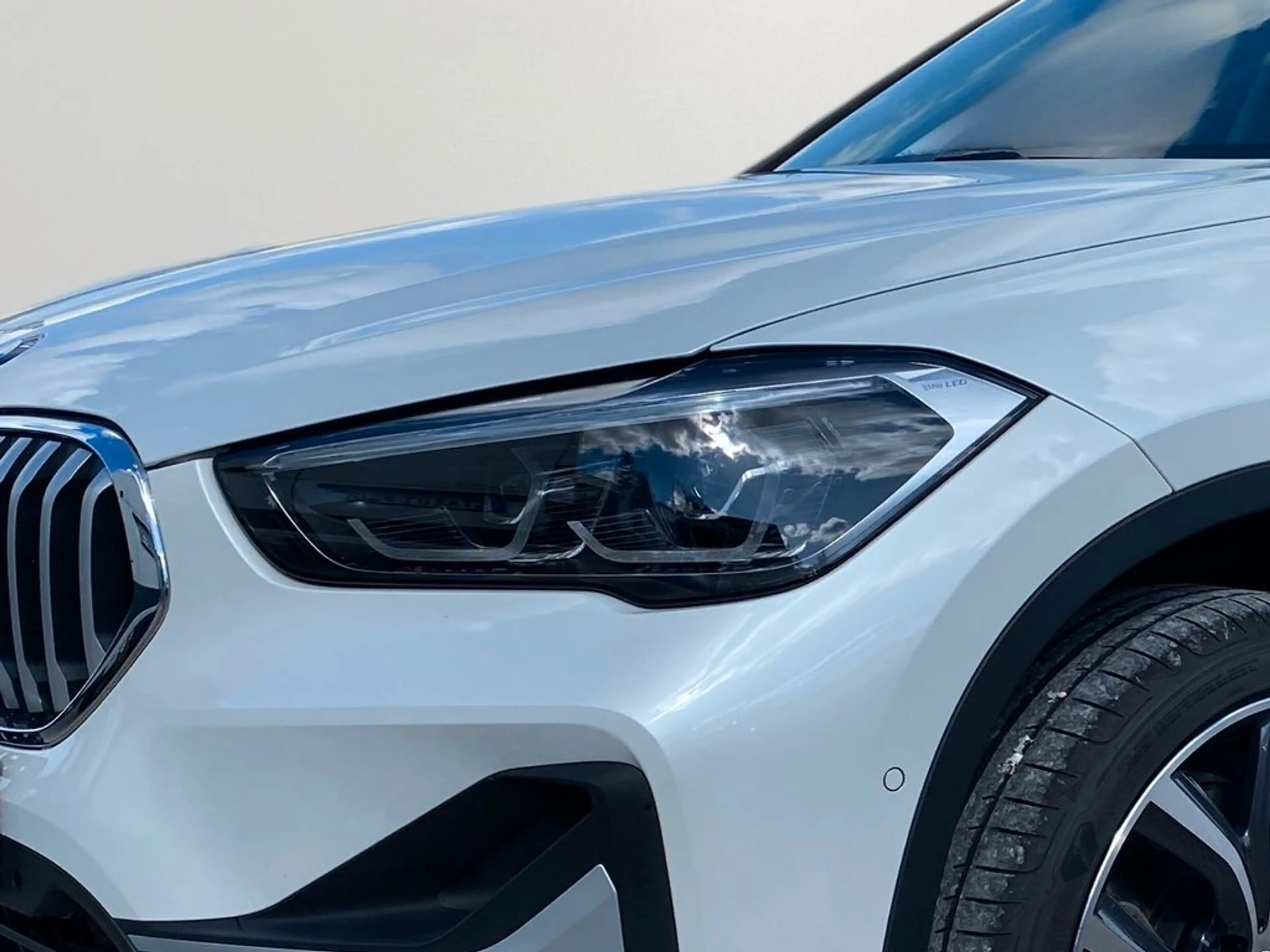BMW X1 X1 2.0d xDrive Line Pano AHK — photo 4