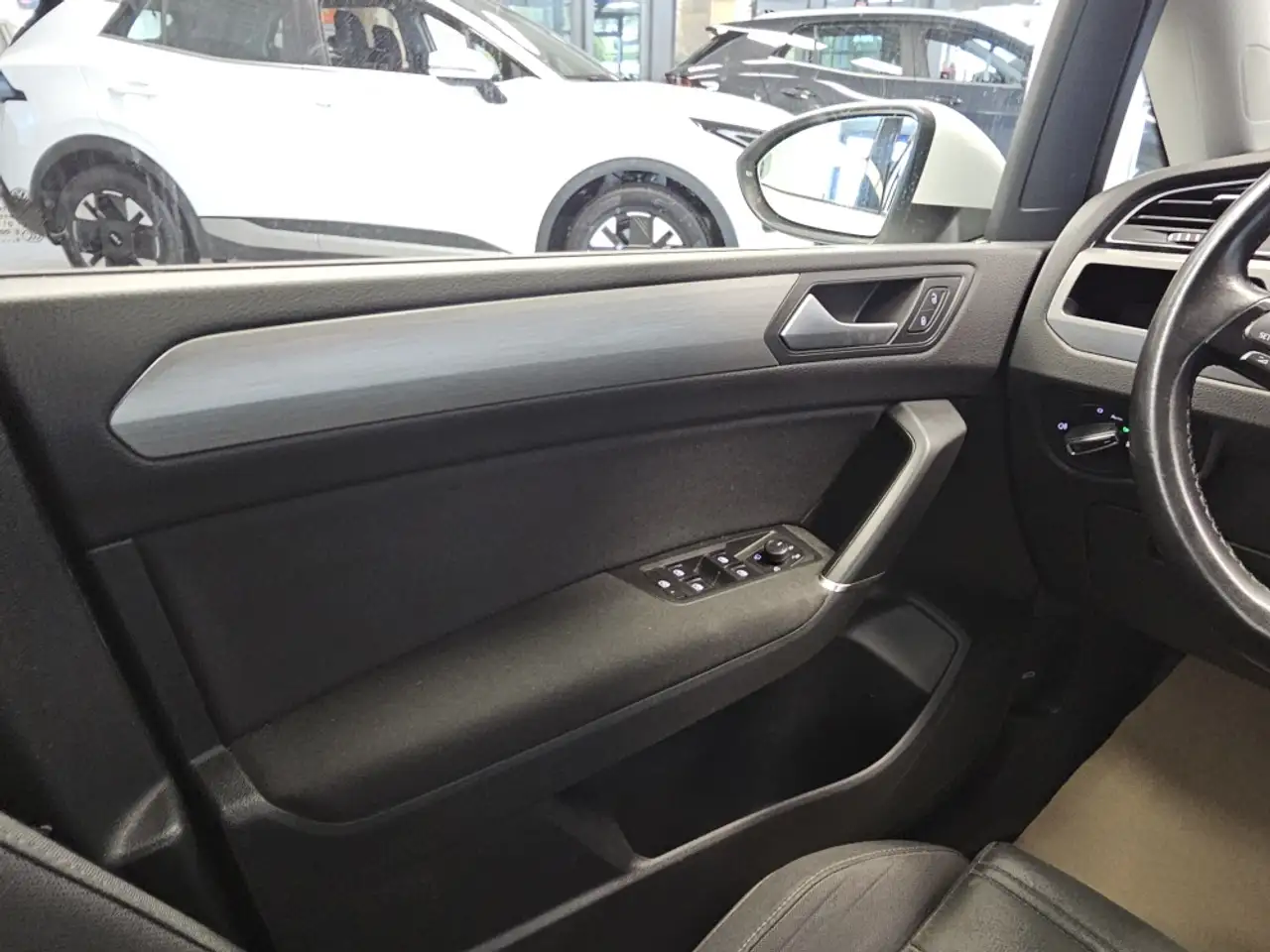 Volkswagen Touran Comfortline 7-Sitzer,AHK,Navi,PDC,SH, миниатюра 23