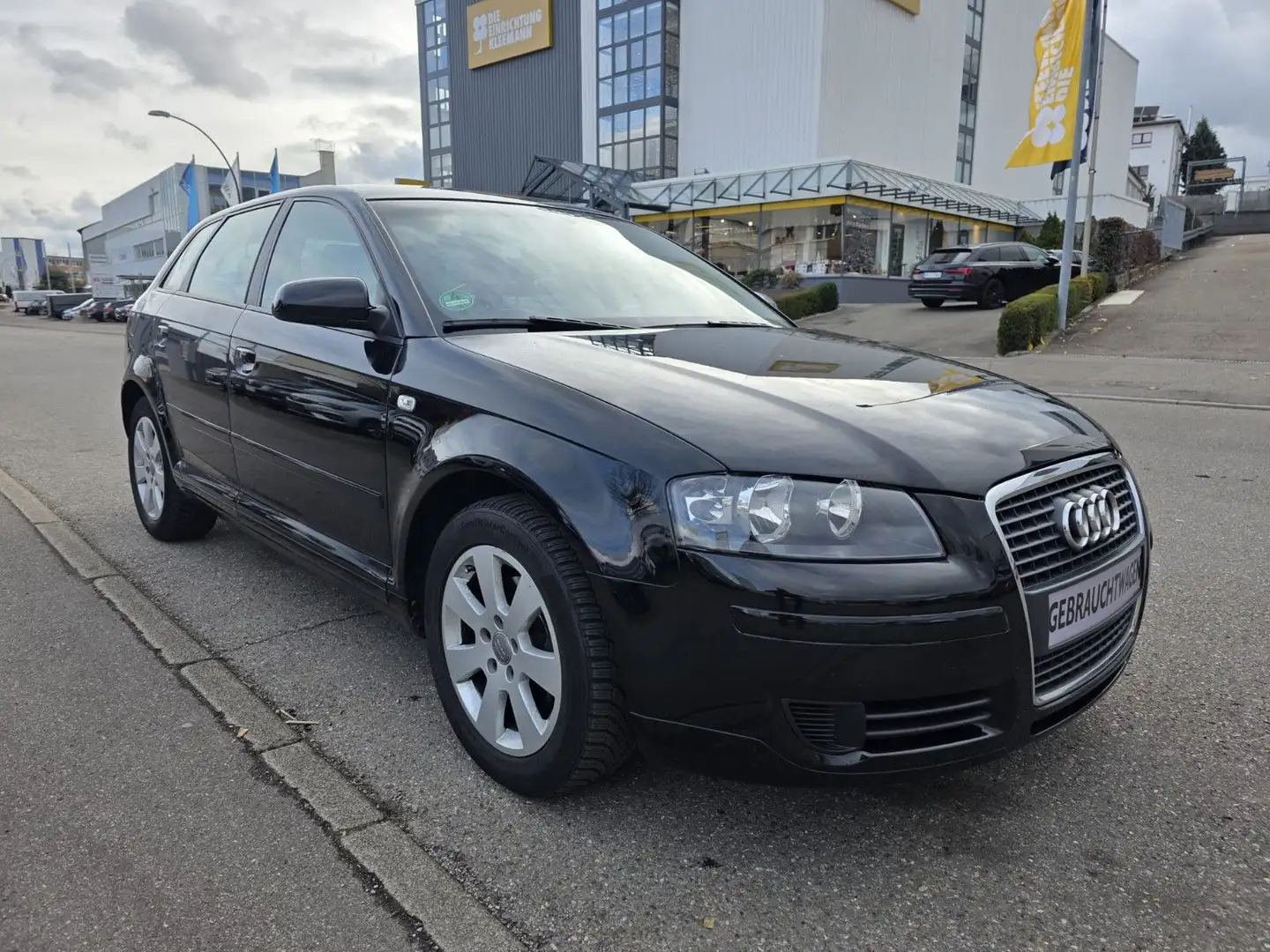 Audi A3 Sportback 1.6 Attraction*2.Hand* Noir - 1