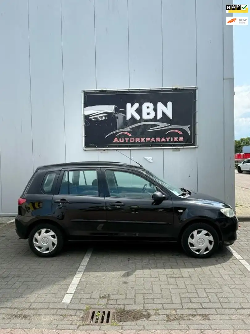 Mazda 2 1.4 Exclusive Negro - 1