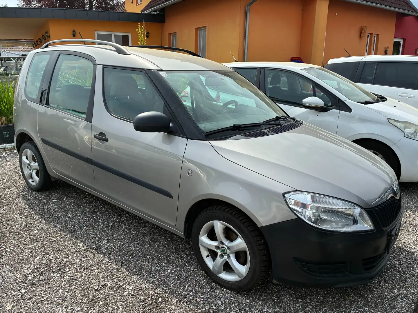 Skoda Roomster Roomster Ambition 1,2 Ambition Beige - 1