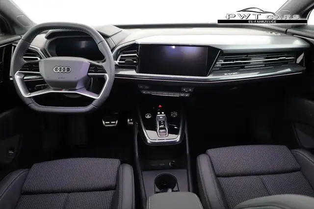 Audi Q4 e-tron 45 basis quattro S-LINE quattro, Navi, Matrix, ... Ansicht 5