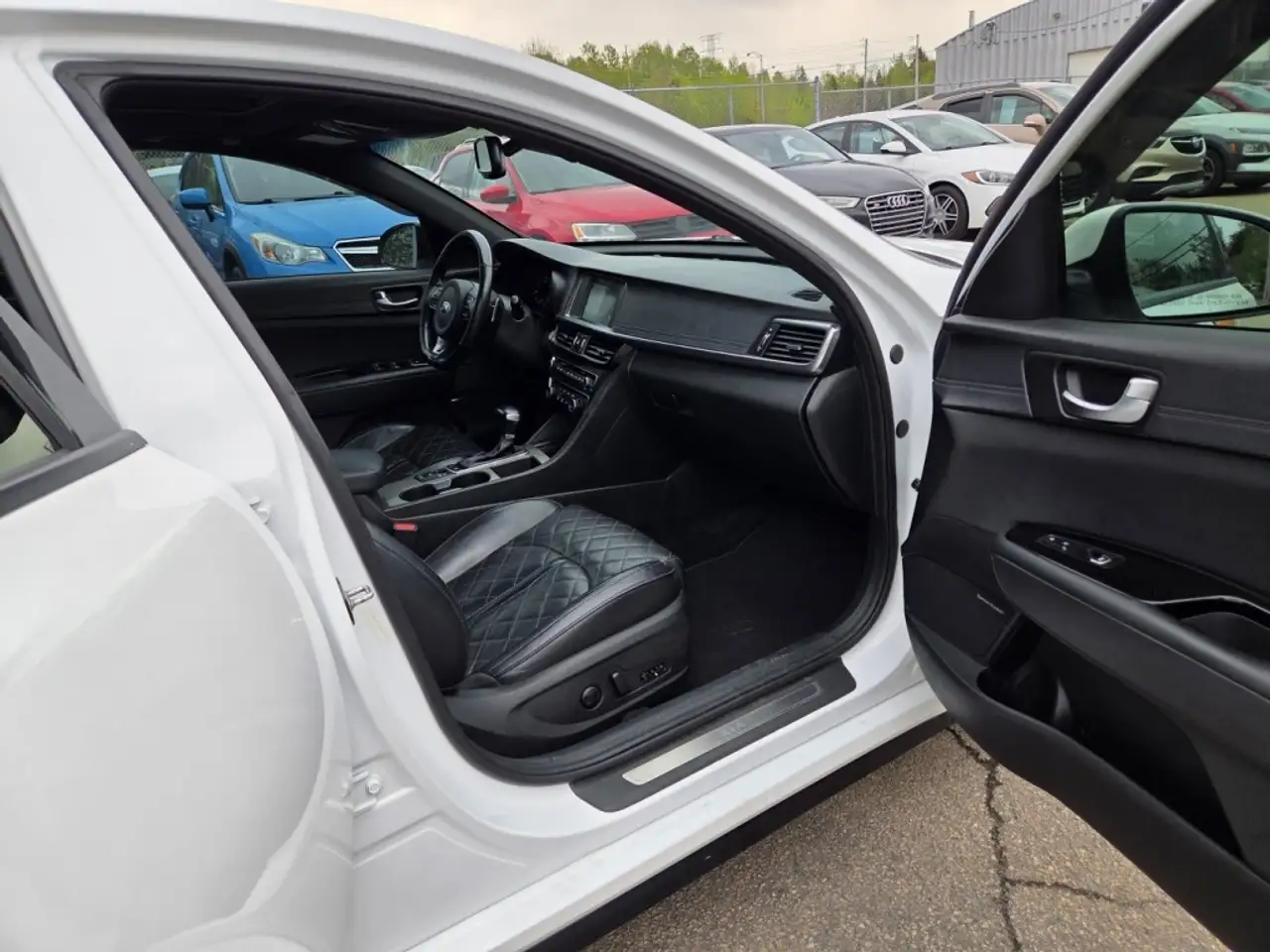 Kia Optima снимка Kia Optima