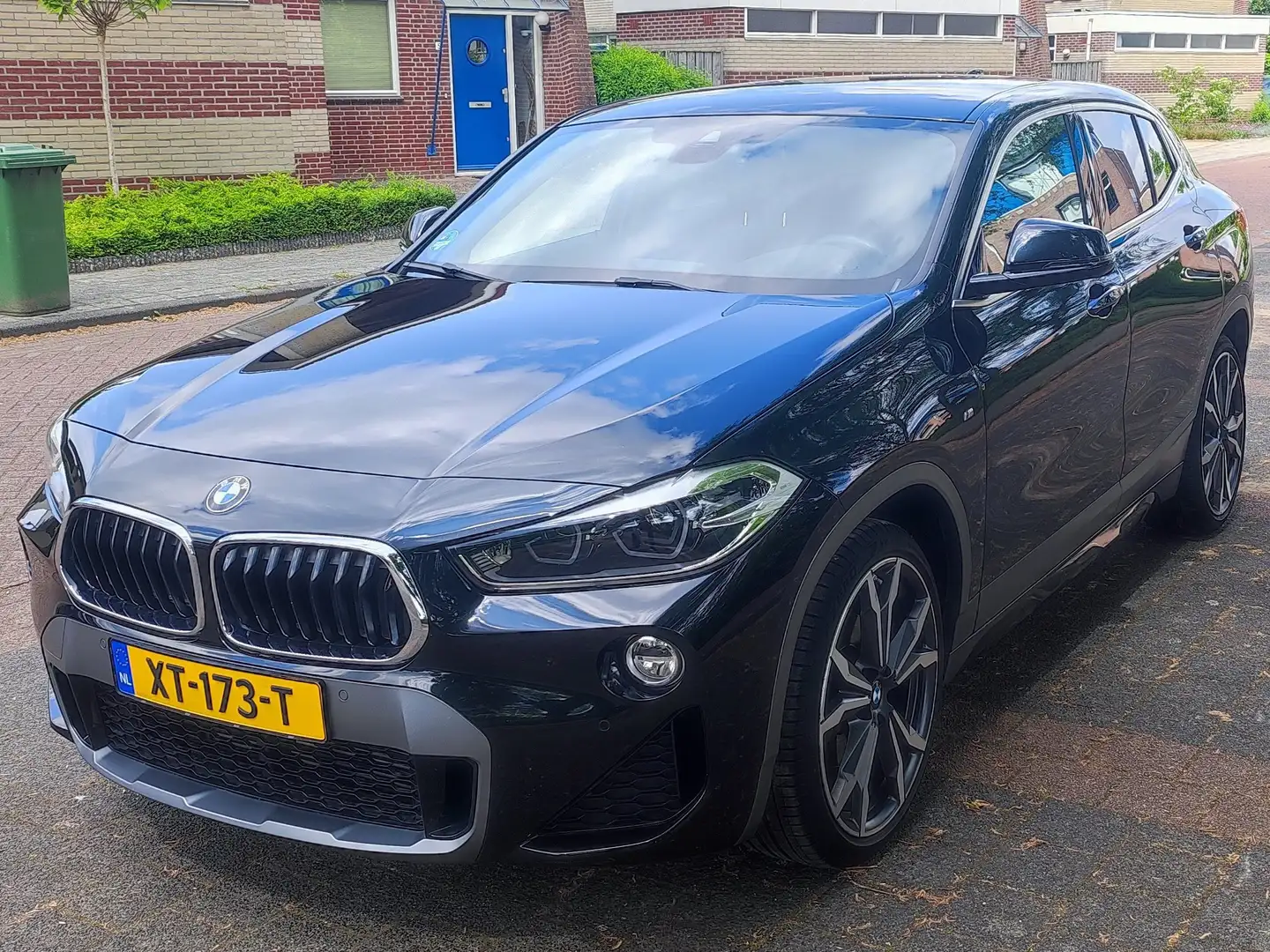 BMW X2 X2 High Executive M pakket, 20 inch, HUD, met NAP Zwart - 1
