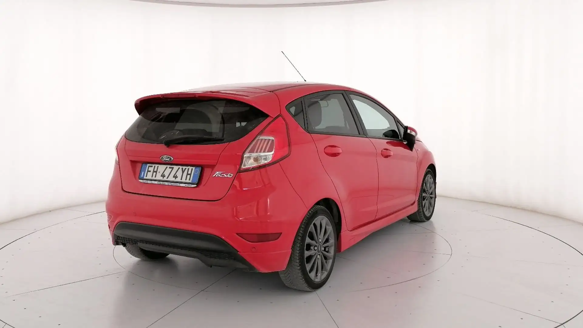 Ford Fiesta 5p 1.5 tdci ST-line 75cv Rojo - 2