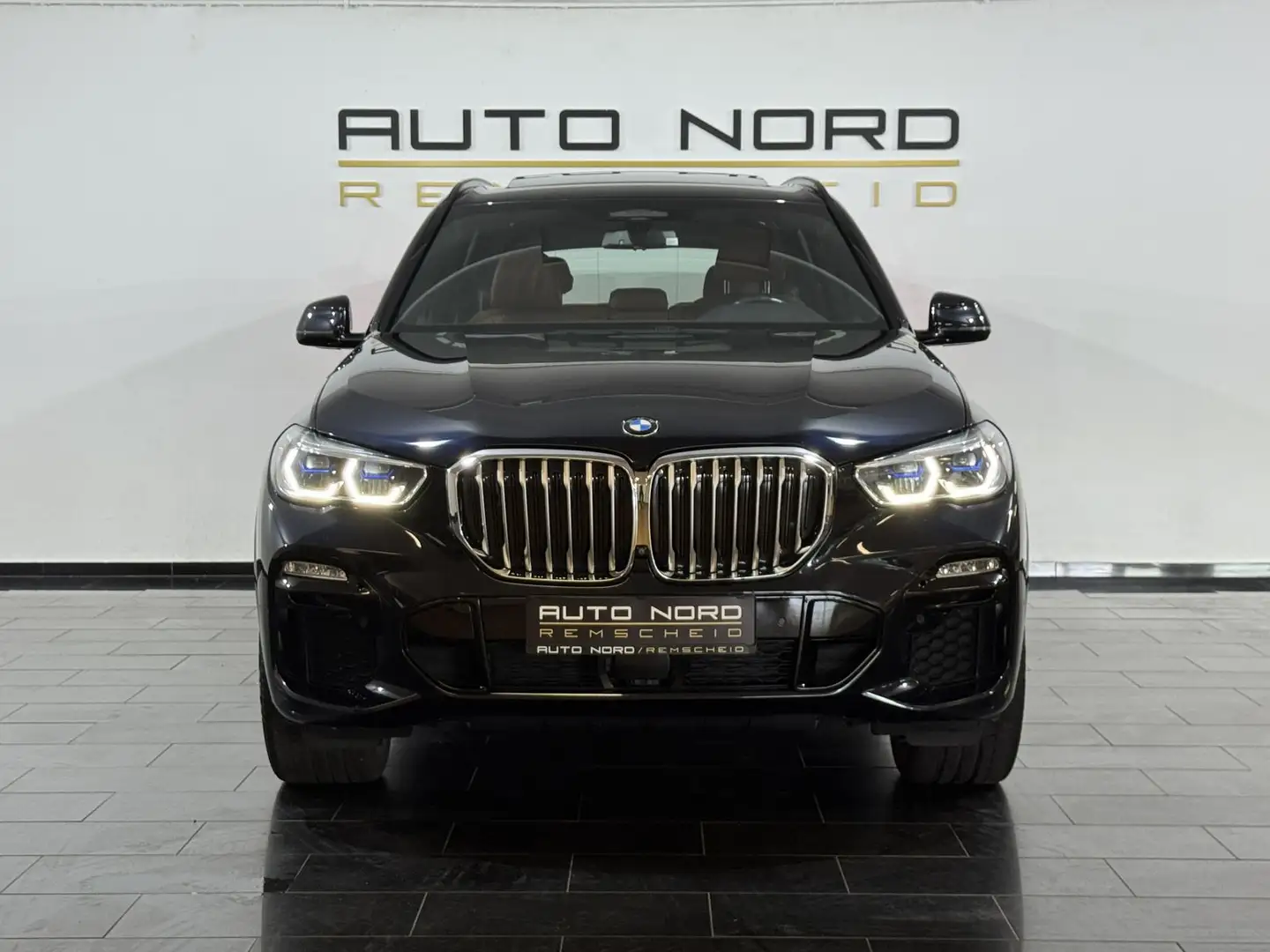 BMW X5 xDrive 40i*M-Sport*7-Sitzer*22´´*Laser*Pano* Schwarz - 2