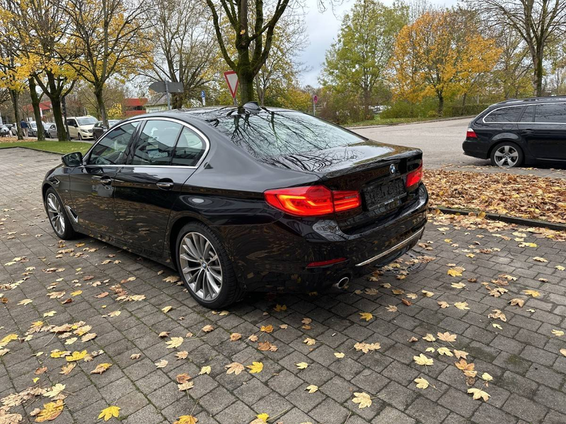 BMW 530 530 d xDrive Luxury Line — photo 2