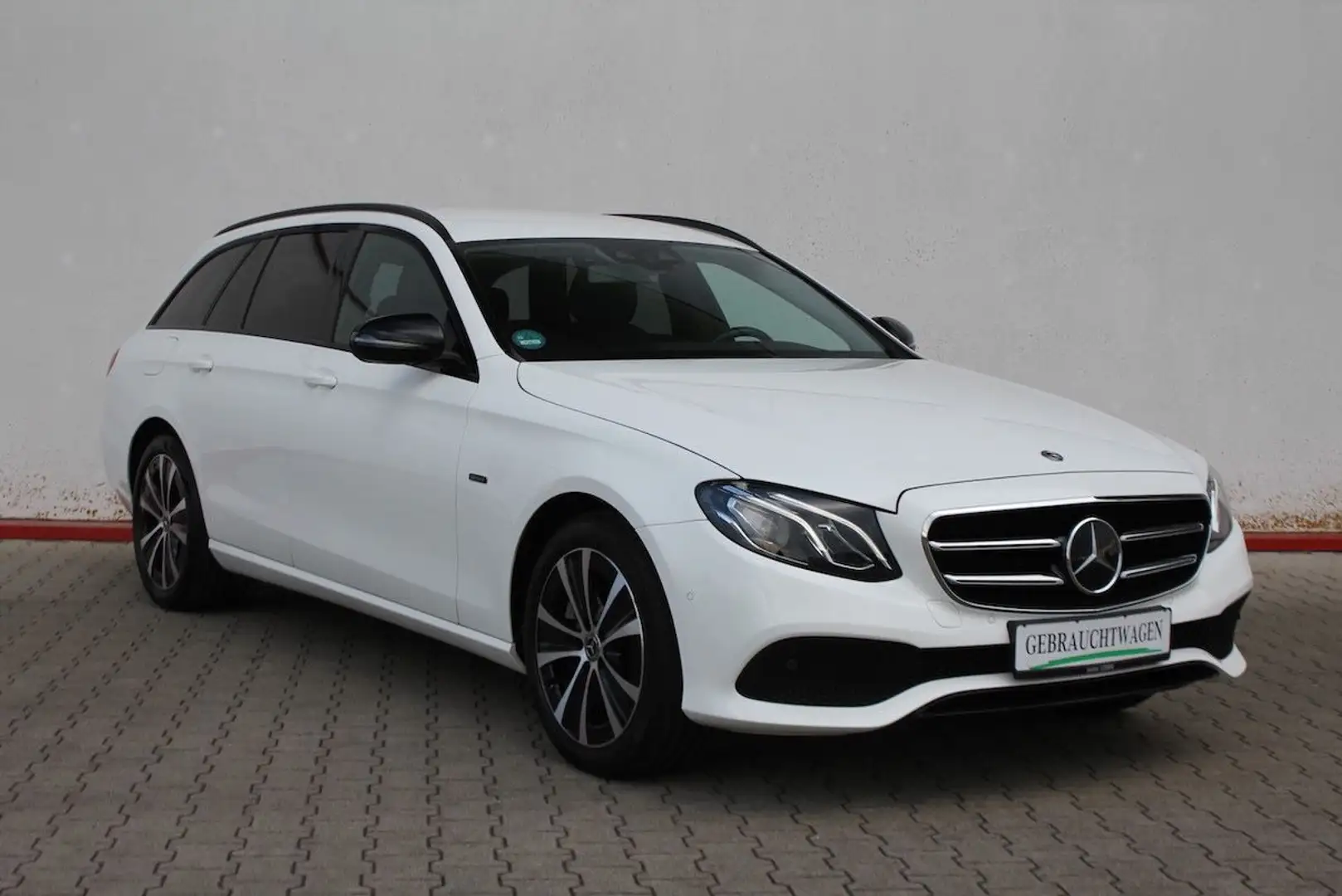 Mercedes-Benz E 300 de T EQ PlugIn Hybrid Distronic NIGHT Apple Wit - 1