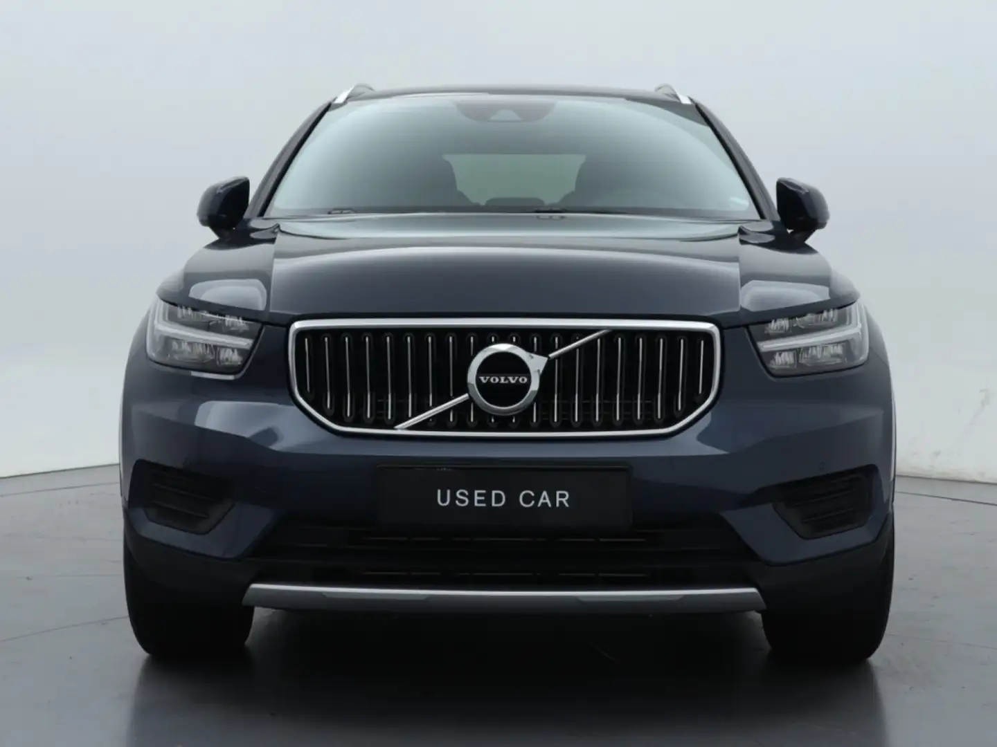 Volvo XC40 1.5 T4 Recharge Inscription Expression Bleu - 2