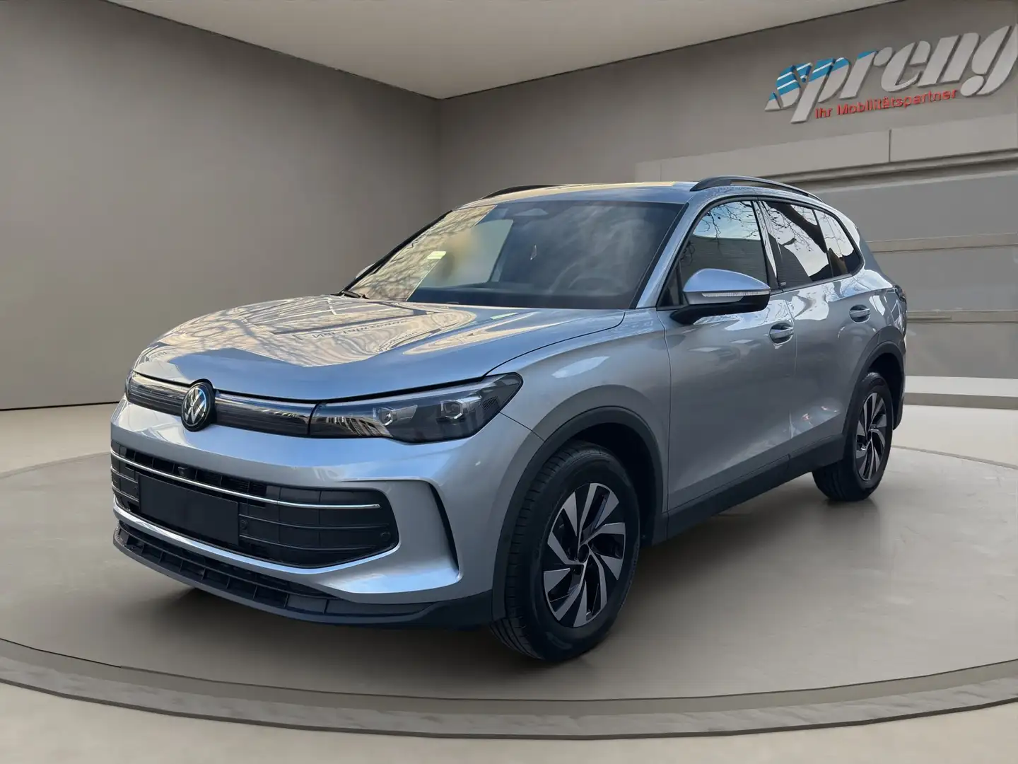 Volkswagen Tiguan Friends DSG - NEUWAGEN - nur € 36.999,-* Silber - 1