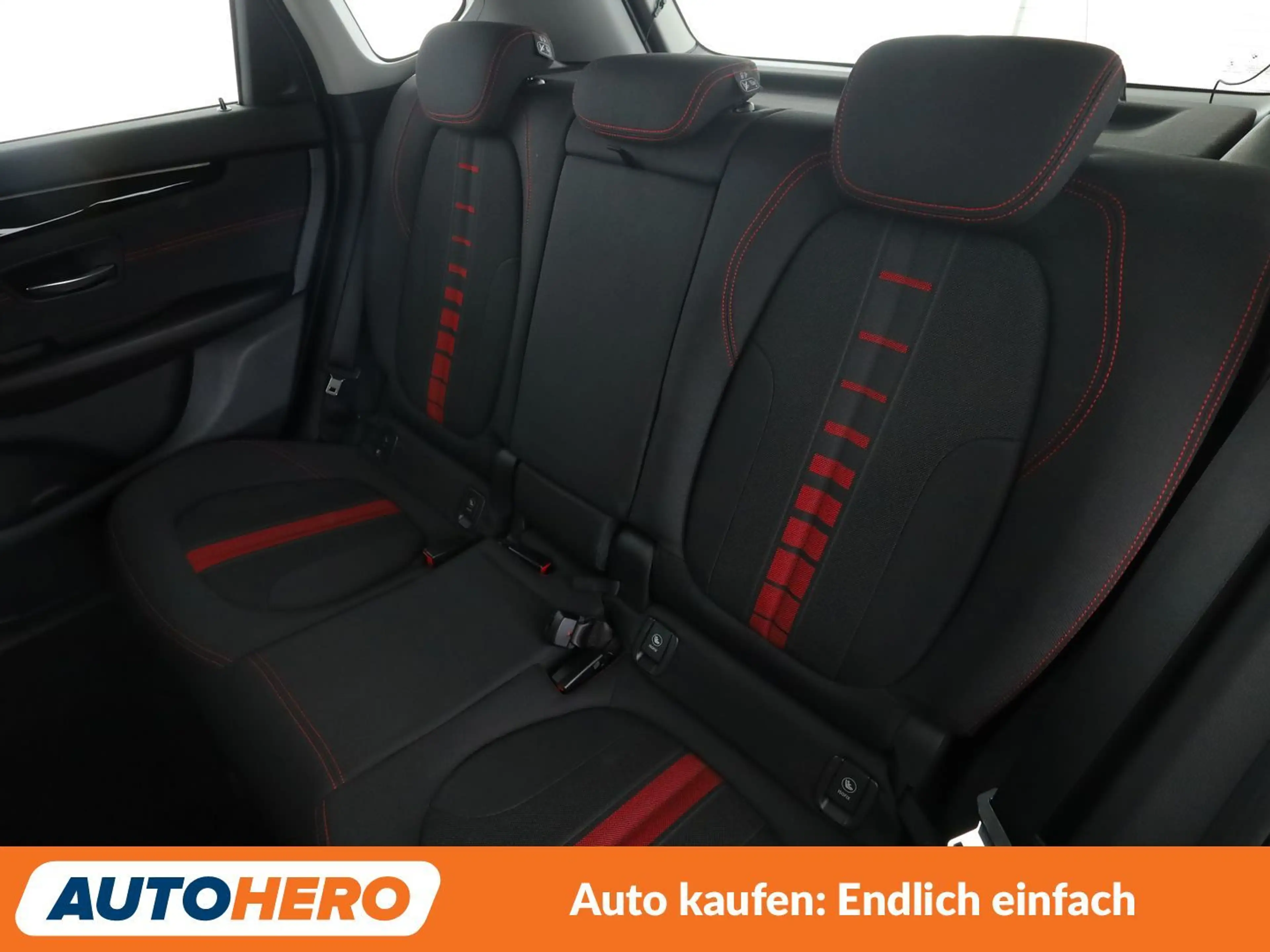 BMW 220 220i Active Tourer Sport Line *PDC*SHZ*KLIMA*PLA* — photo 14