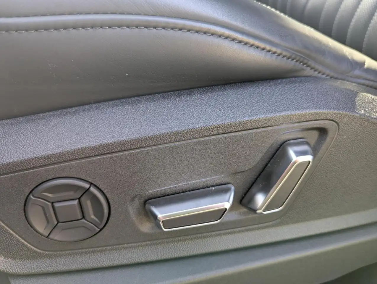 Audi Q8 (Q8)e-tron 2x s-line- gekoelde zetels B&O, миниатюра 16