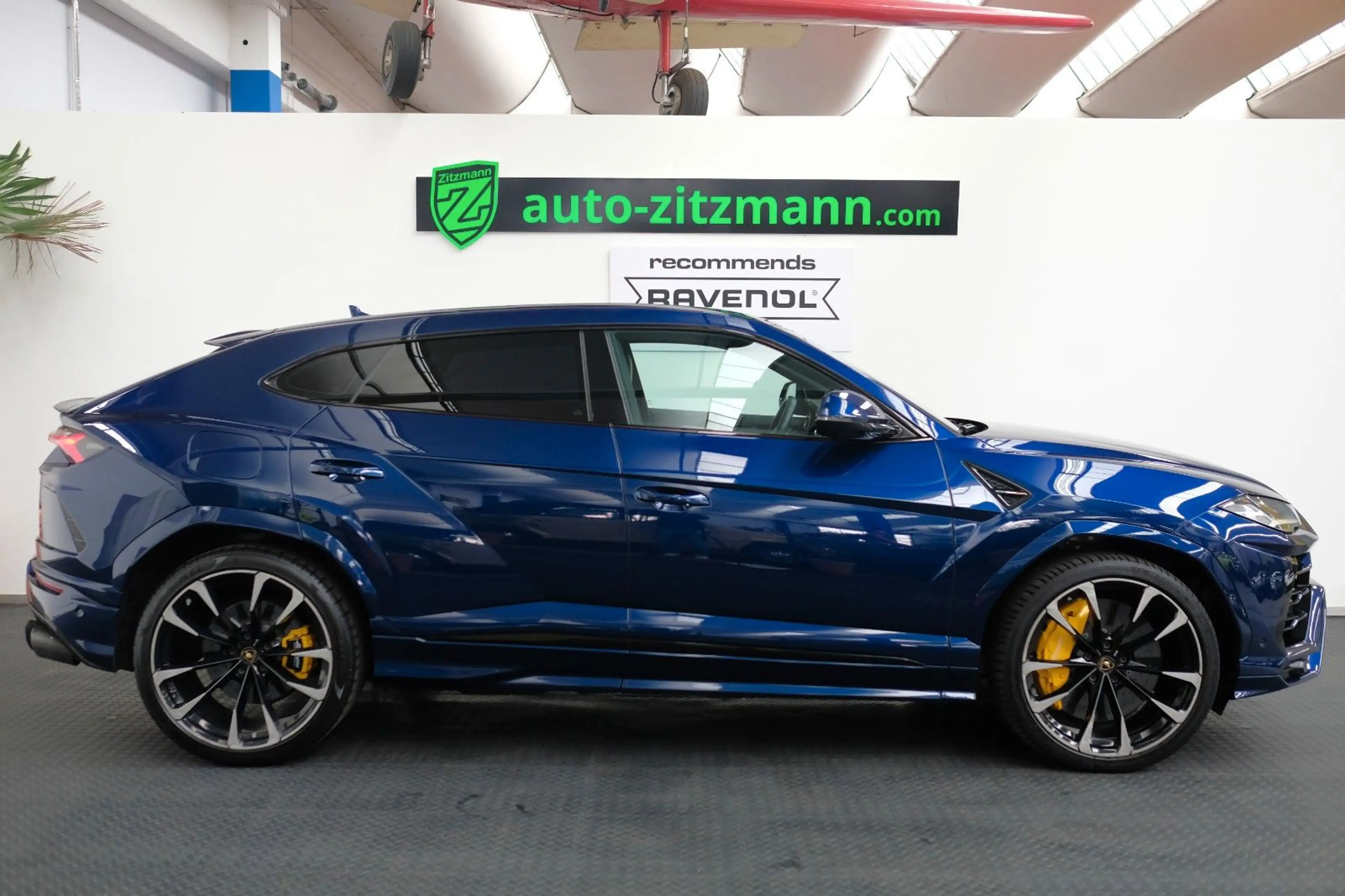 Lamborghini Urus /B&O/ADAS/AHK/ALCANTARA/23ZOLL/NIGHT
