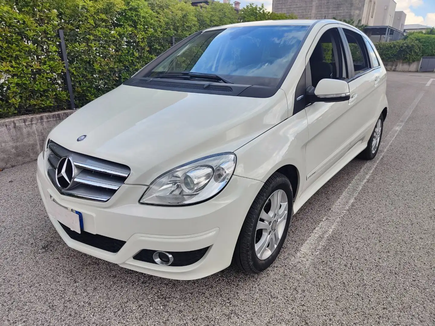 Mercedes-Benz B 180 Benzina Executive ( MANUALE ) Bianco - 2