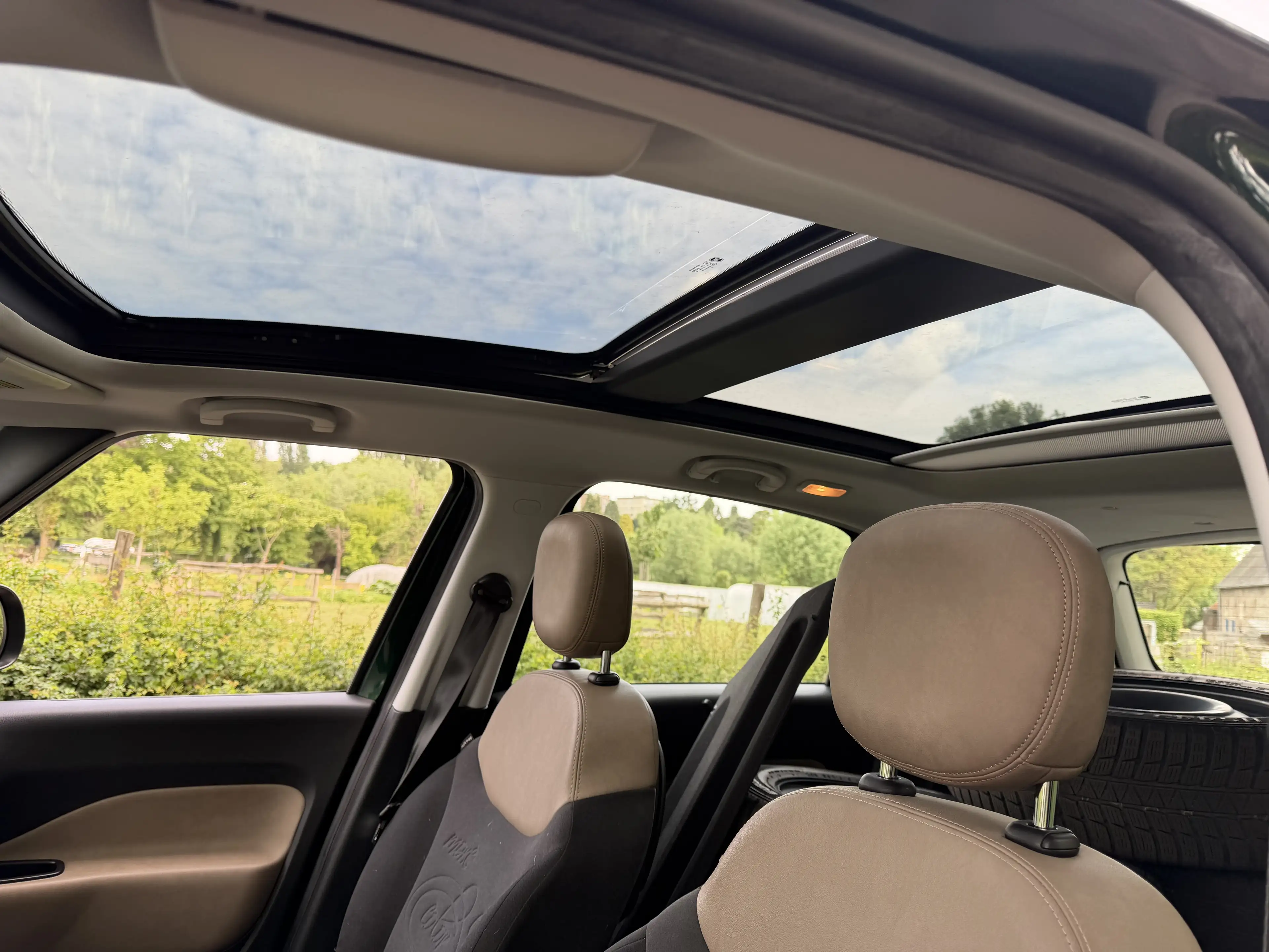 Fiat 500L 500L Living 0.9 *** FULL OPTION *** — photo 8
