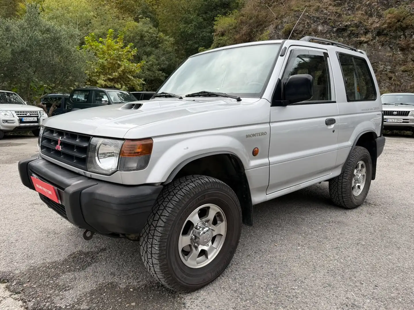 Mitsubishi Montero 2.8TDI GLX Gris - 2