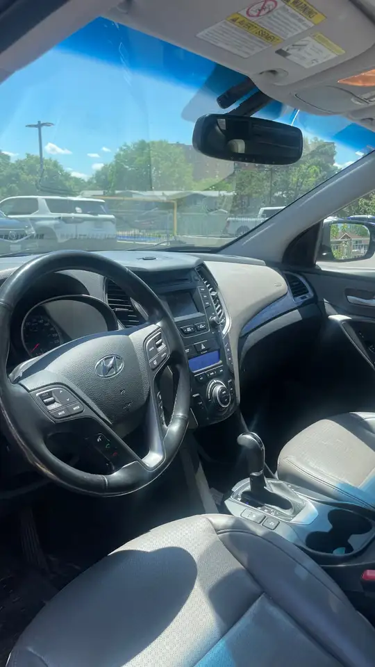 Hyundai SANTA FE снимка Hyundai SANTA FE