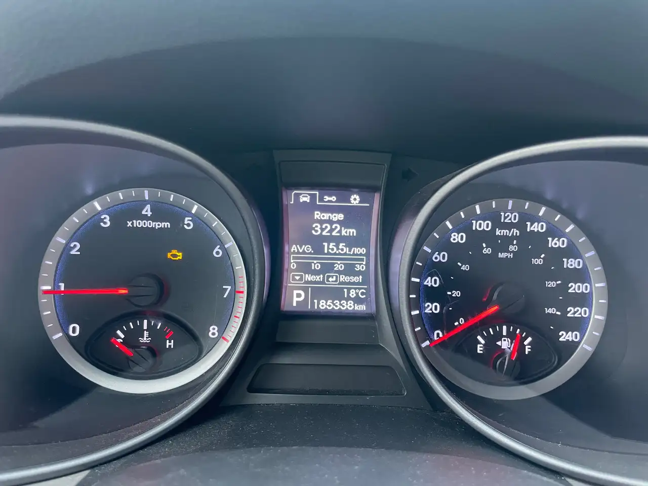 Hyundai SANTA FE снимка Hyundai SANTA FE