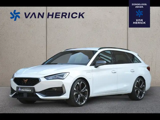 2022 Cupra Leon in White for sale