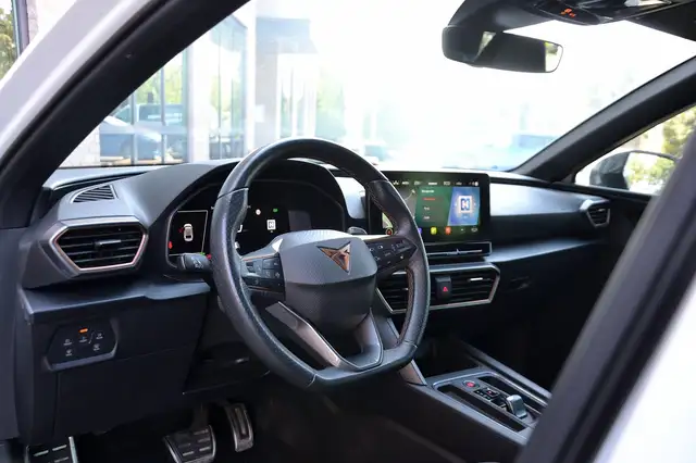 Cupra Leon view 5