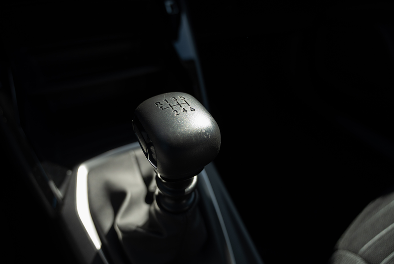 Peugeot 2008 Active Pack 1.2 PureTech 130 *KAMERA*LED*SHZ*DAB* — photo 9
