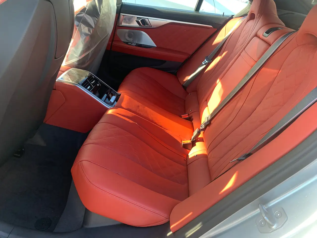 BMW M8 снимка BMW M8
