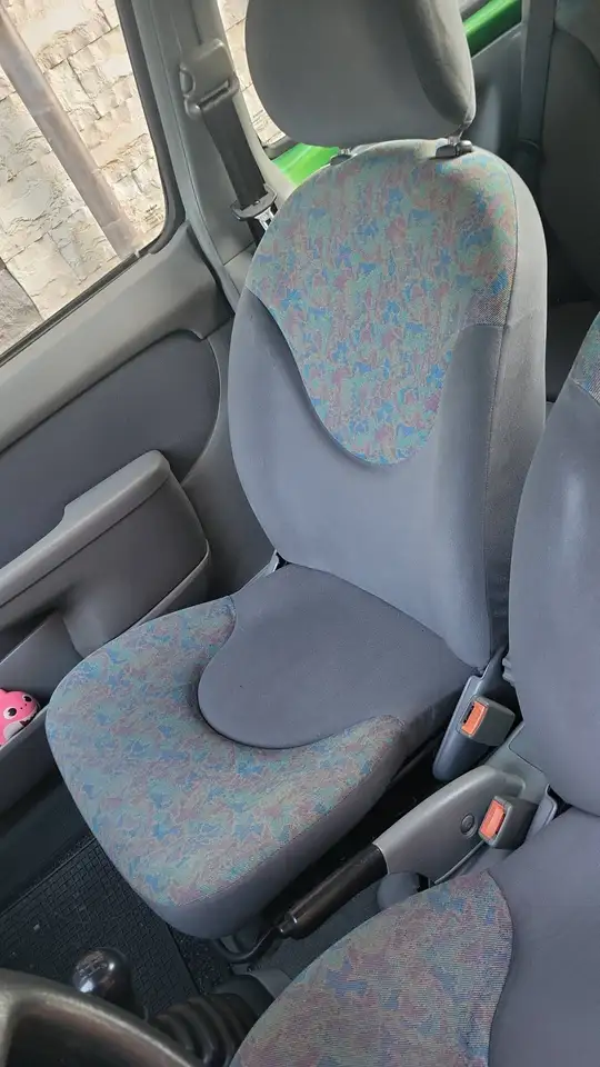 Nissan Micra I / II 1990 3p 1.0 Jive, foto 5