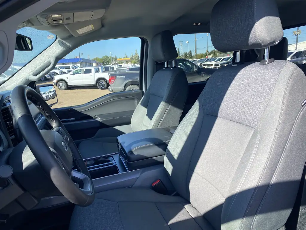 2024 Ford F-150 SuperCrew XLT SuperCrew 145 | 360-Cam | Parking Sensors | SY — photo 8