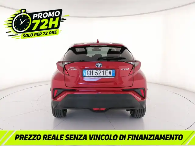Toyota C-HR view 4