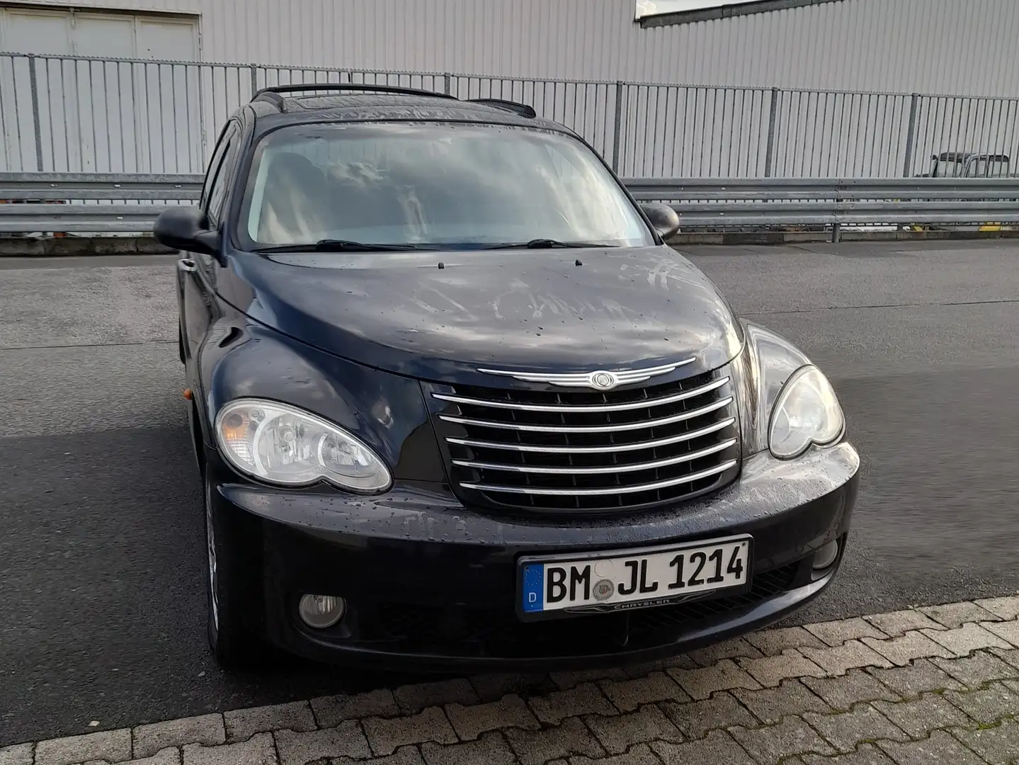 Chrysler PT Cruiser PT Cruiser 2.4 Touring Czarny - 1