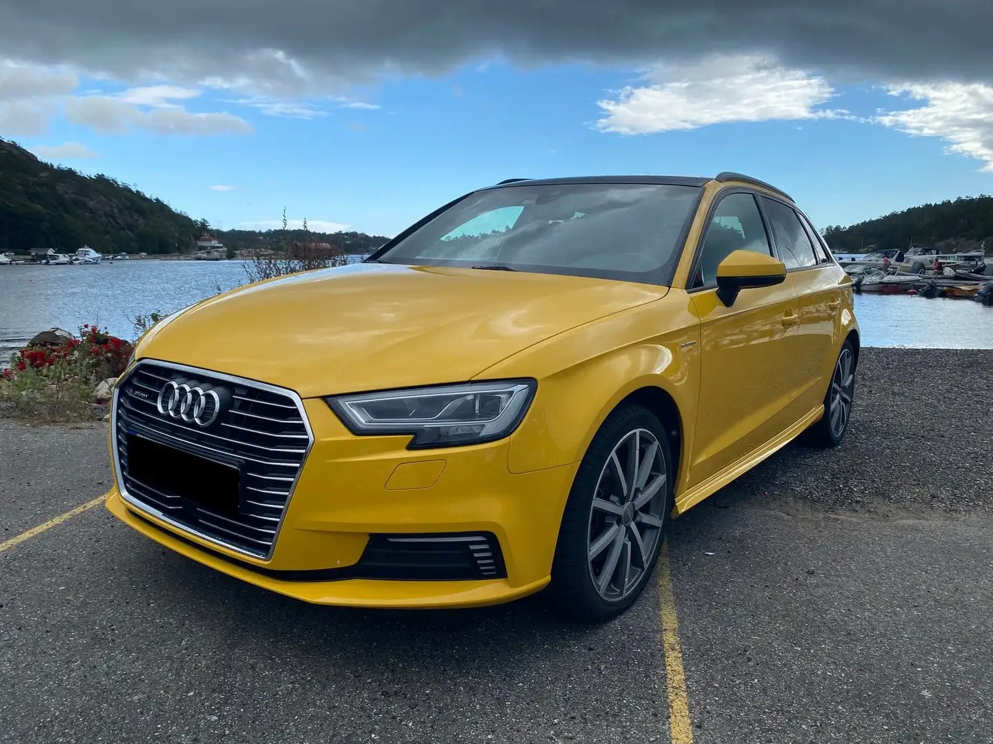 Audi A3 A3 1.4 TFSI Sportback e-tron Жовтий - 1
