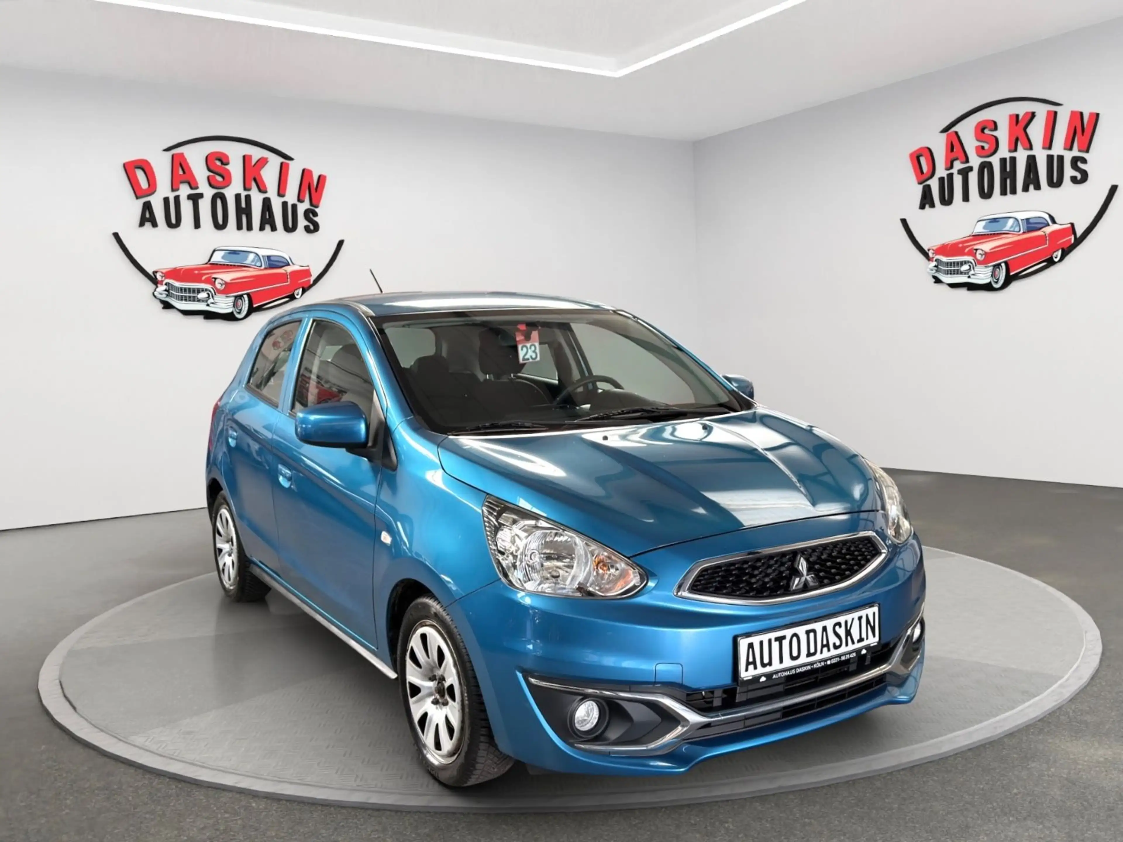 Mitsubishi Space Star 1.HAND/SCHECKHEFT/KLIMA/TÜV NEU