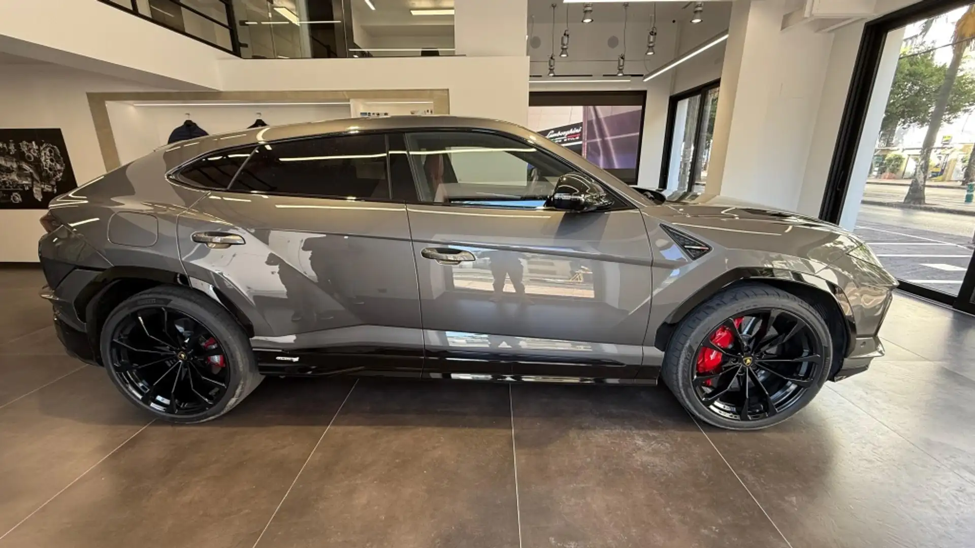 Lamborghini Urus S Gris - 2