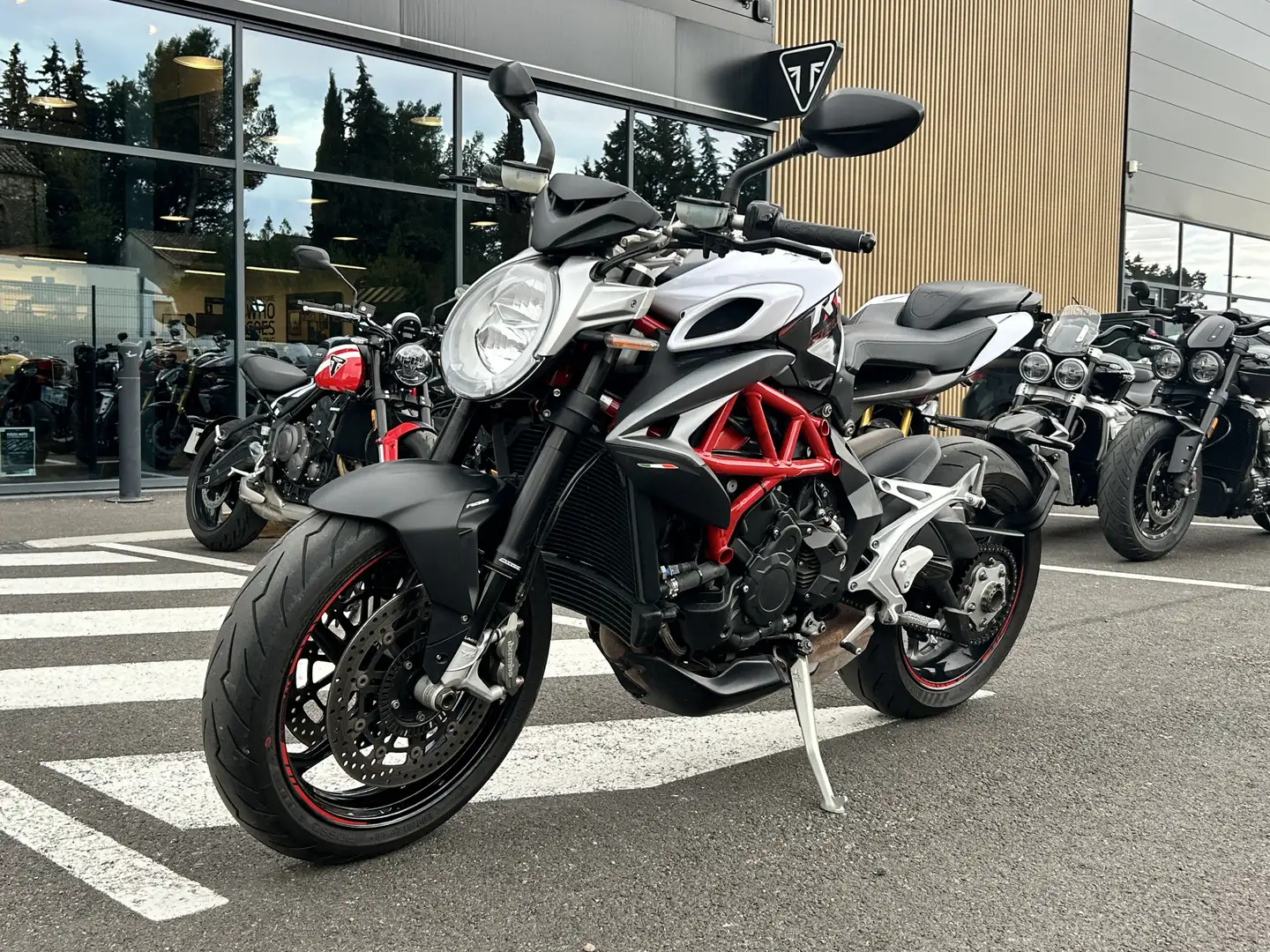 MV Agusta Brutale 800 - 1