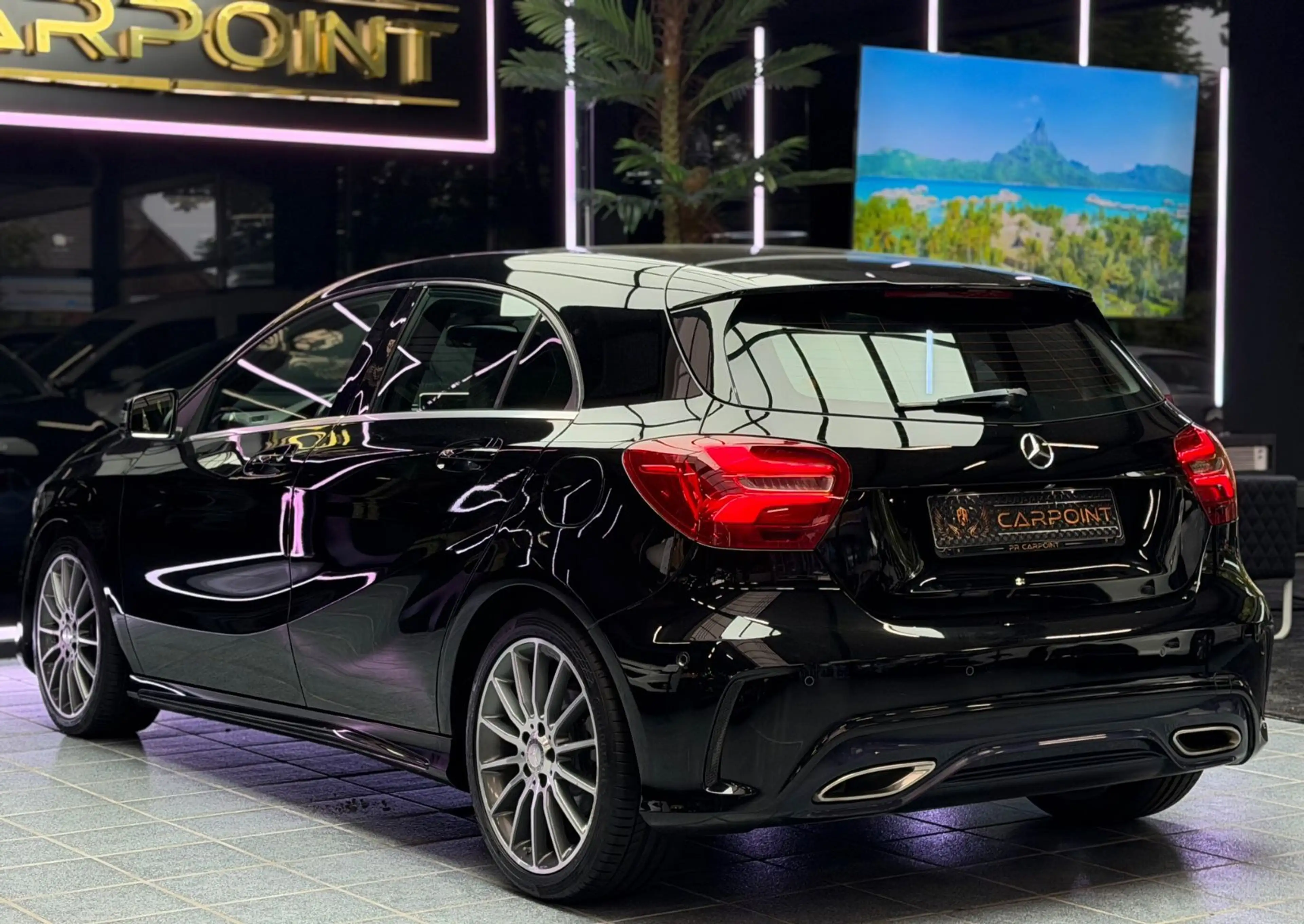Mercedes-Benz A 200 BlueEfficiency AMG-Line/CAM/Alcantara/BT — photo 6