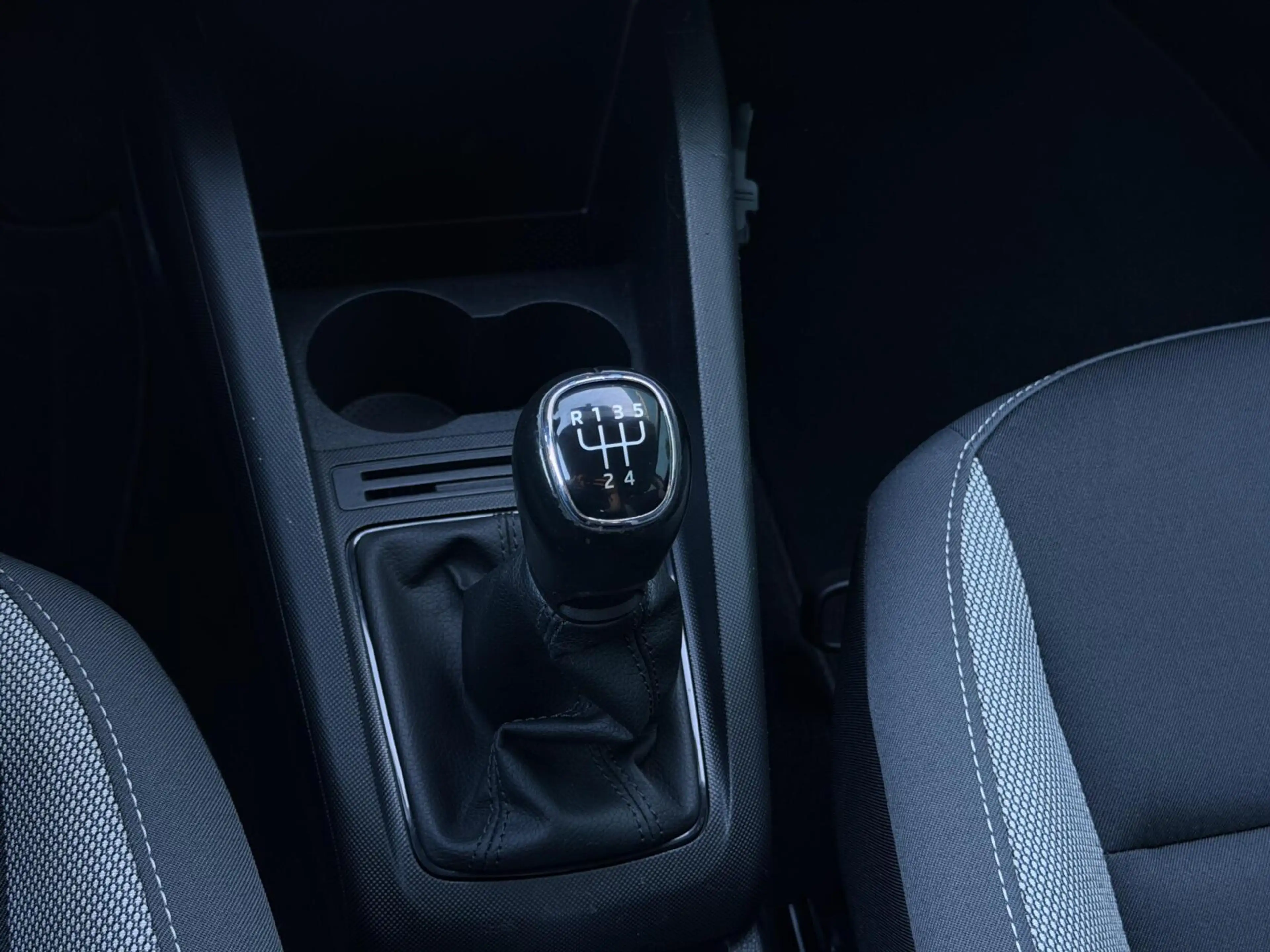 Skoda Fabia Combi 1.0 TSI Ambition Business TREKH | CRUISE | P — photo 19