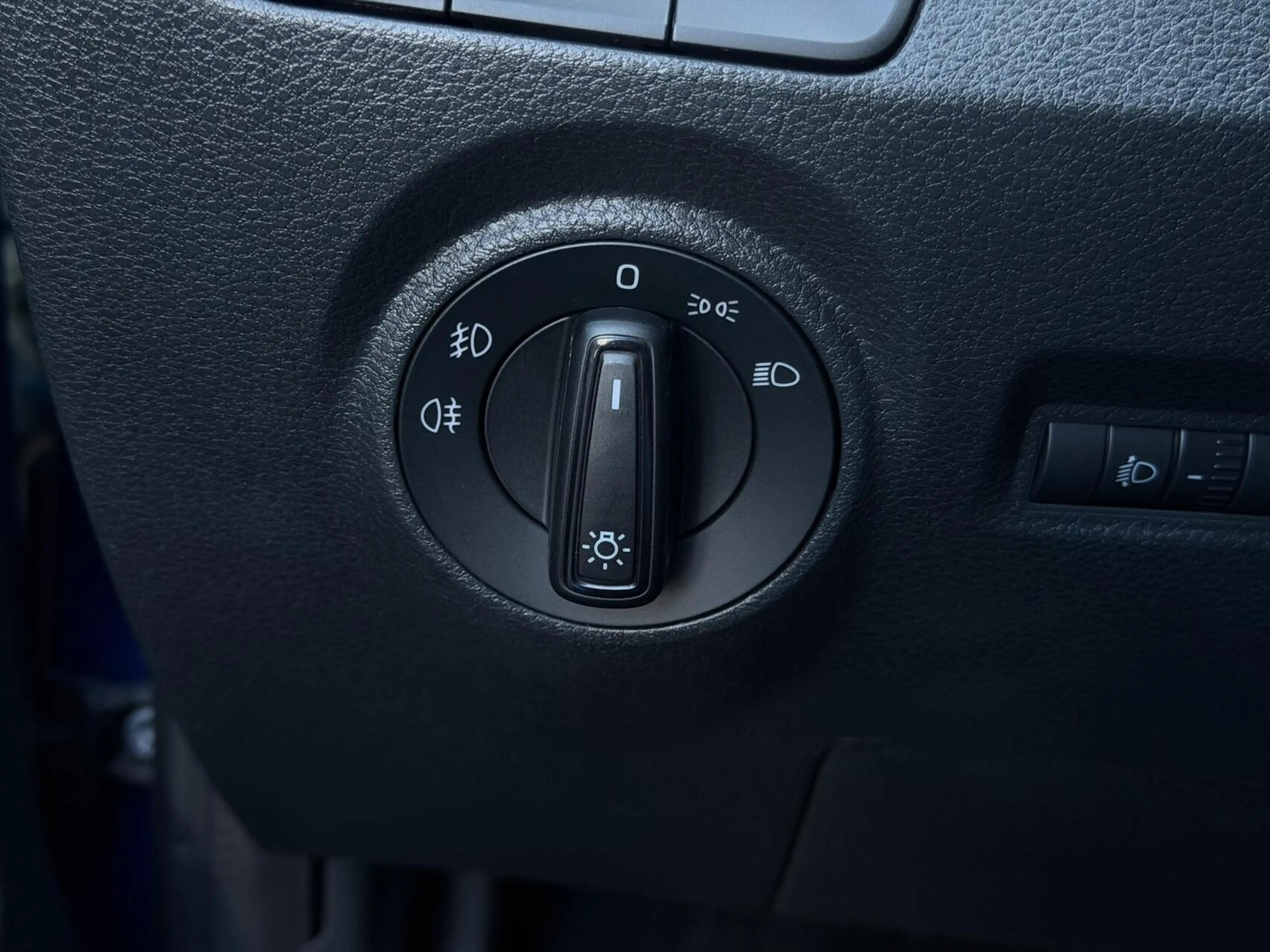 Skoda Fabia Combi 1.0 TSI Ambition Business TREKH | CRUISE | P — photo 34