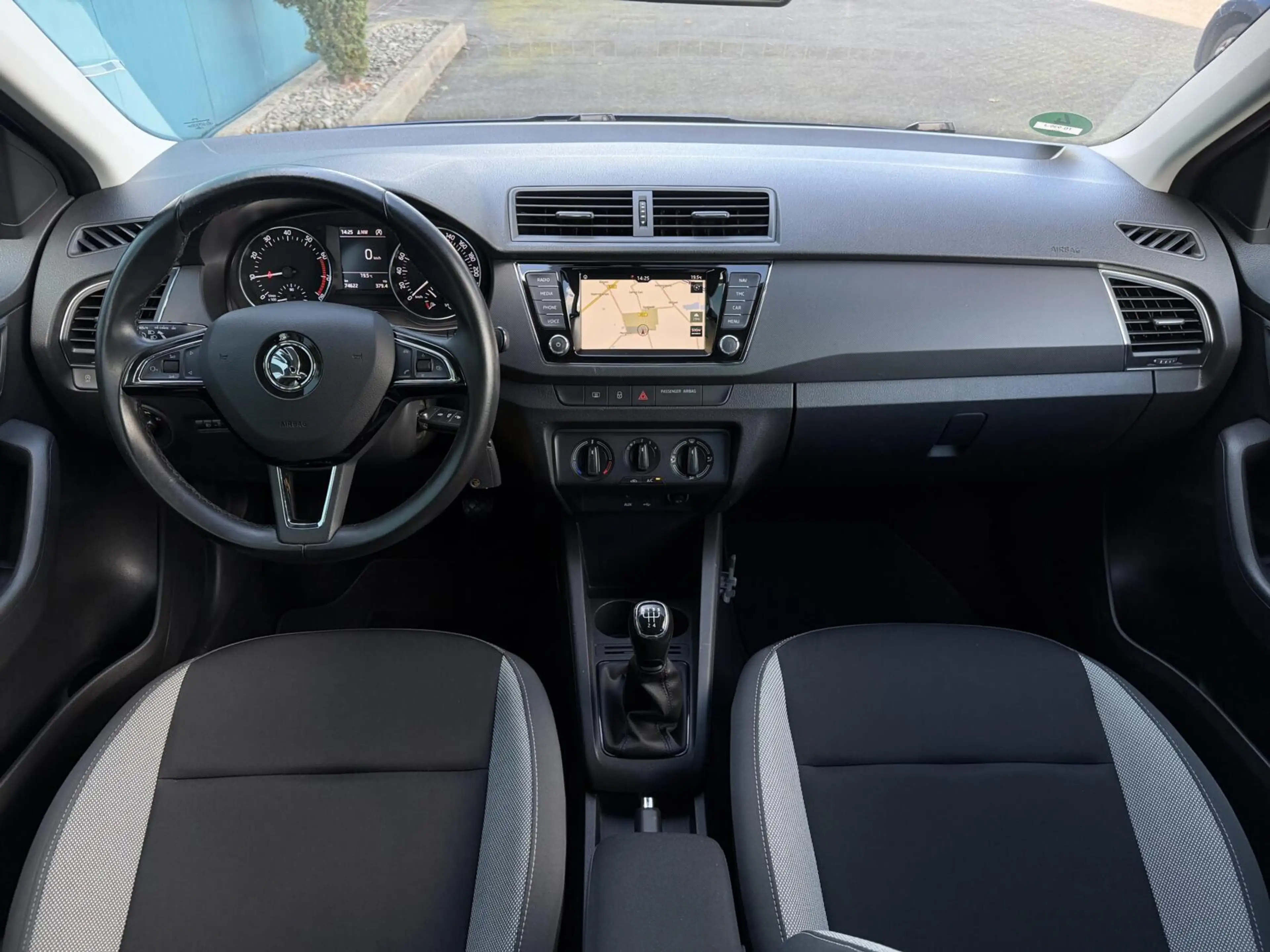 Skoda Fabia Combi 1.0 TSI Ambition Business TREKH | CRUISE | P — photo 3