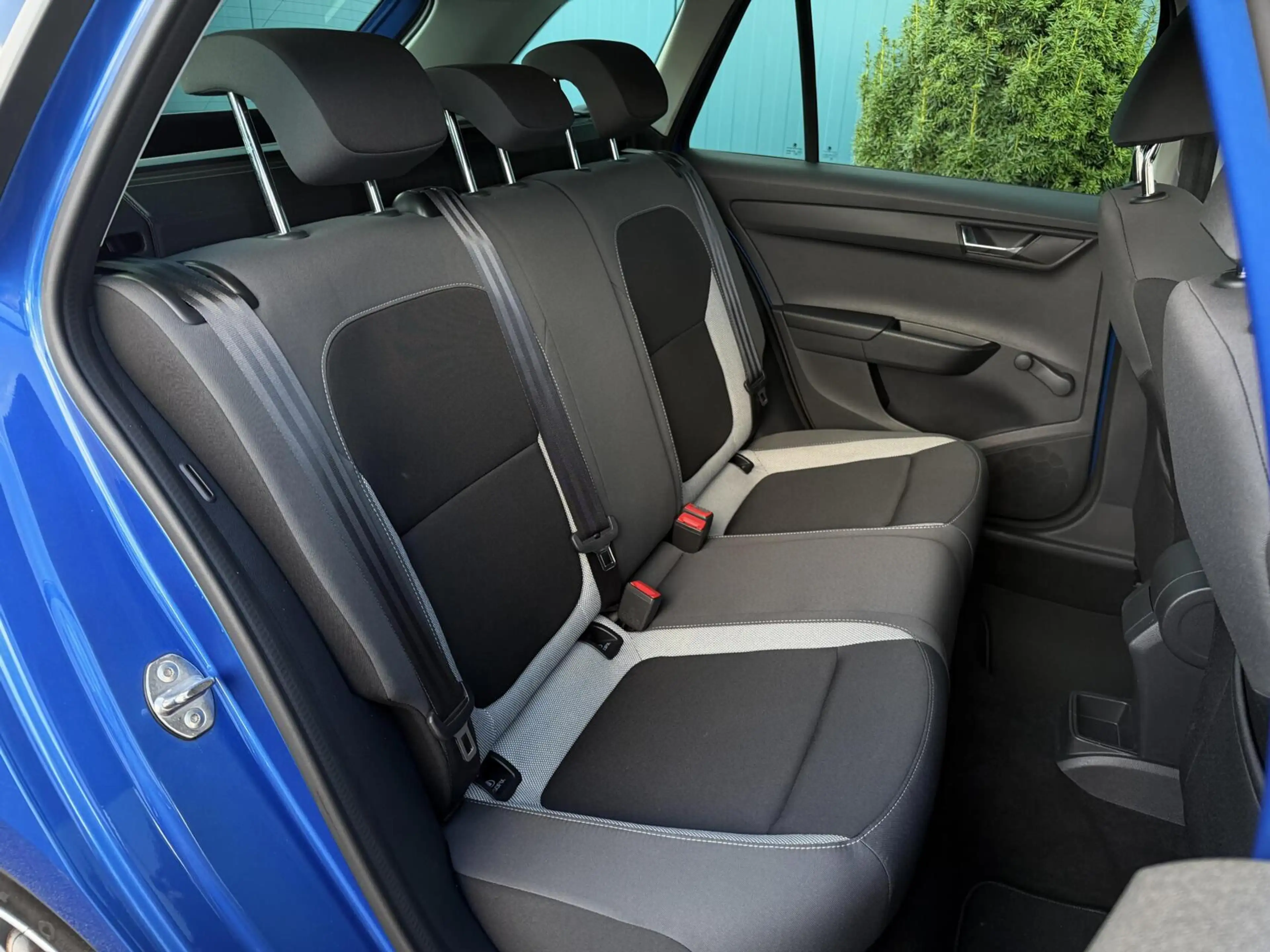 Skoda Fabia Combi 1.0 TSI Ambition Business TREKH | CRUISE | P — photo 33