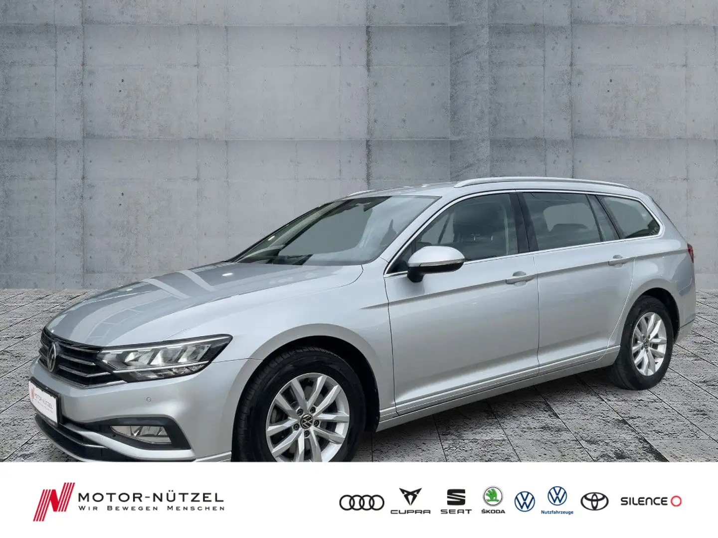 Volkswagen Passat Variant 2.0 TDI DSG BUSINESS LED+NAV+AHK Zilver - 1