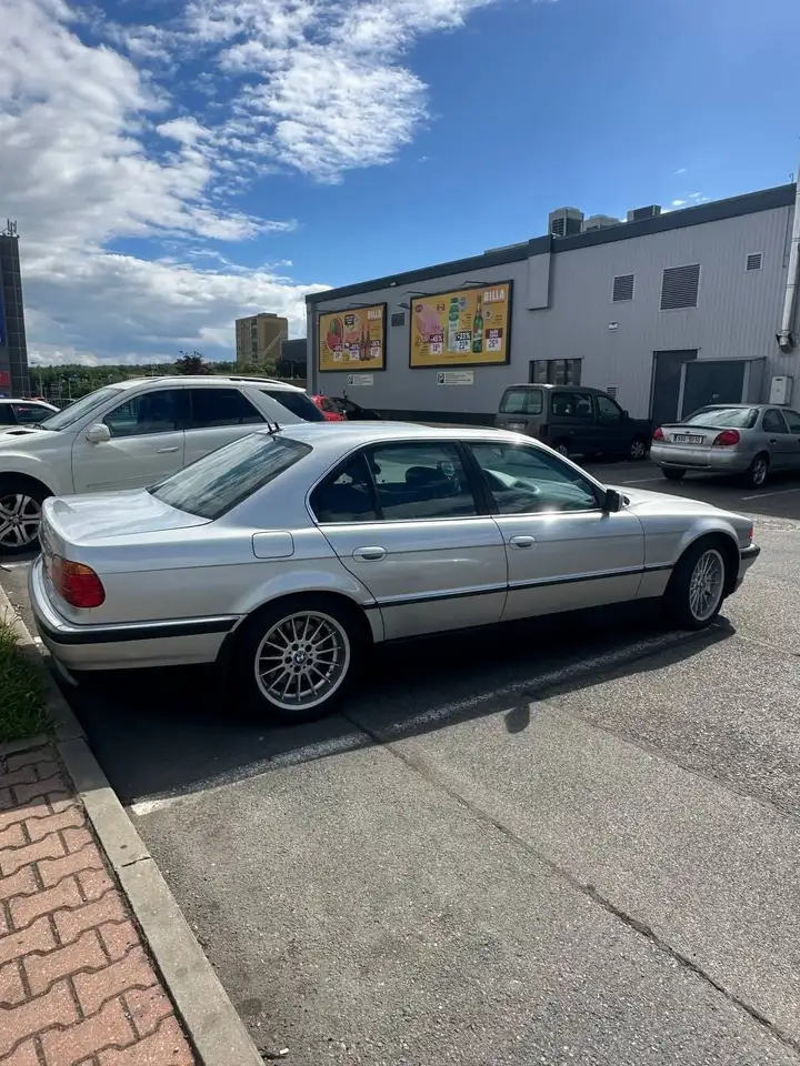 BMW 740d, foto 5