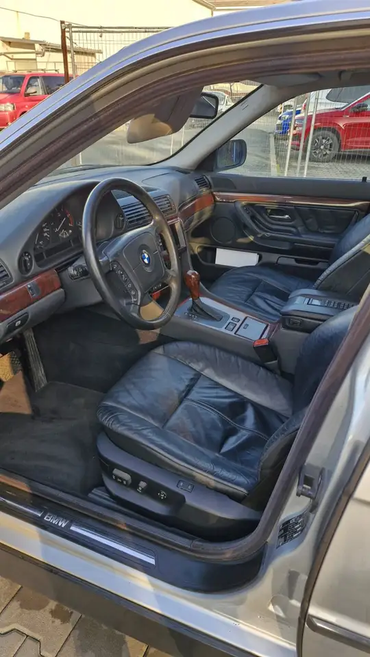 BMW 740d, foto 7