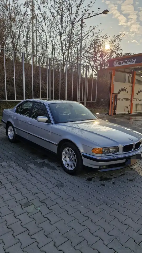 BMW 740d, foto 2