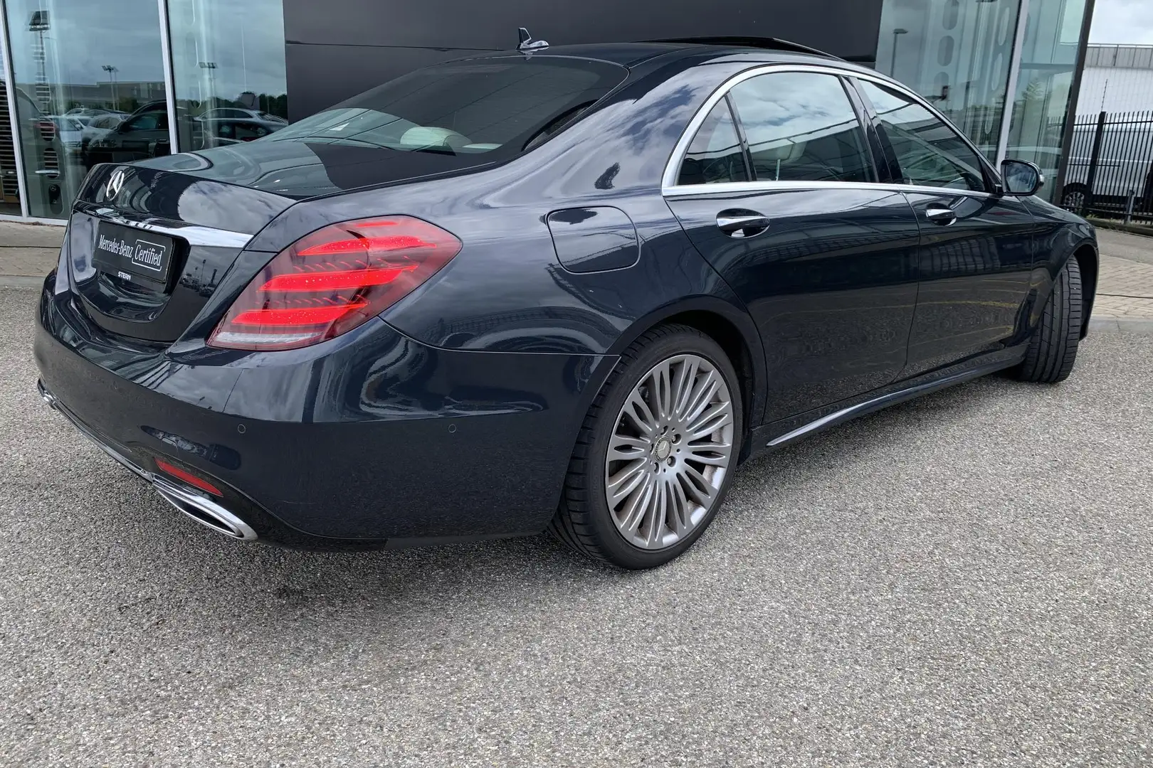 Mercedes-Benz S 350 S 350d Lang 4MATIC AMG Line | Premium Plus Pakket Blauw - 2