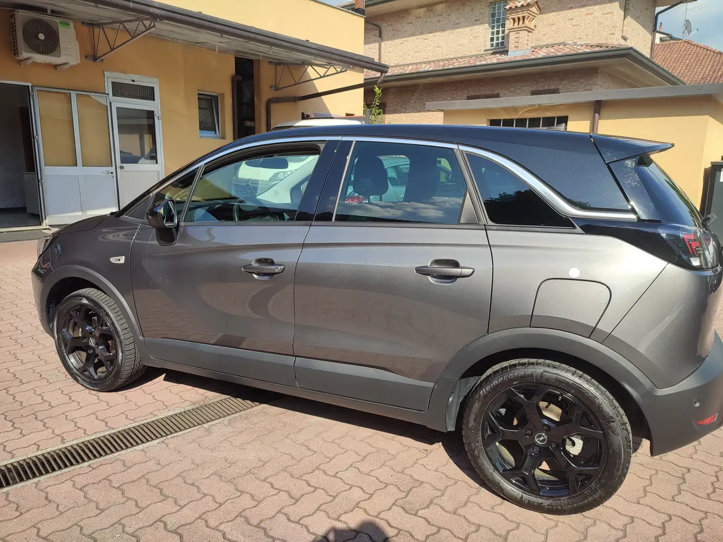 Opel Crossland Crossland 1.2 ELEGANCE 110 CV  FormulaGuidaSicuro! Grigio - 2