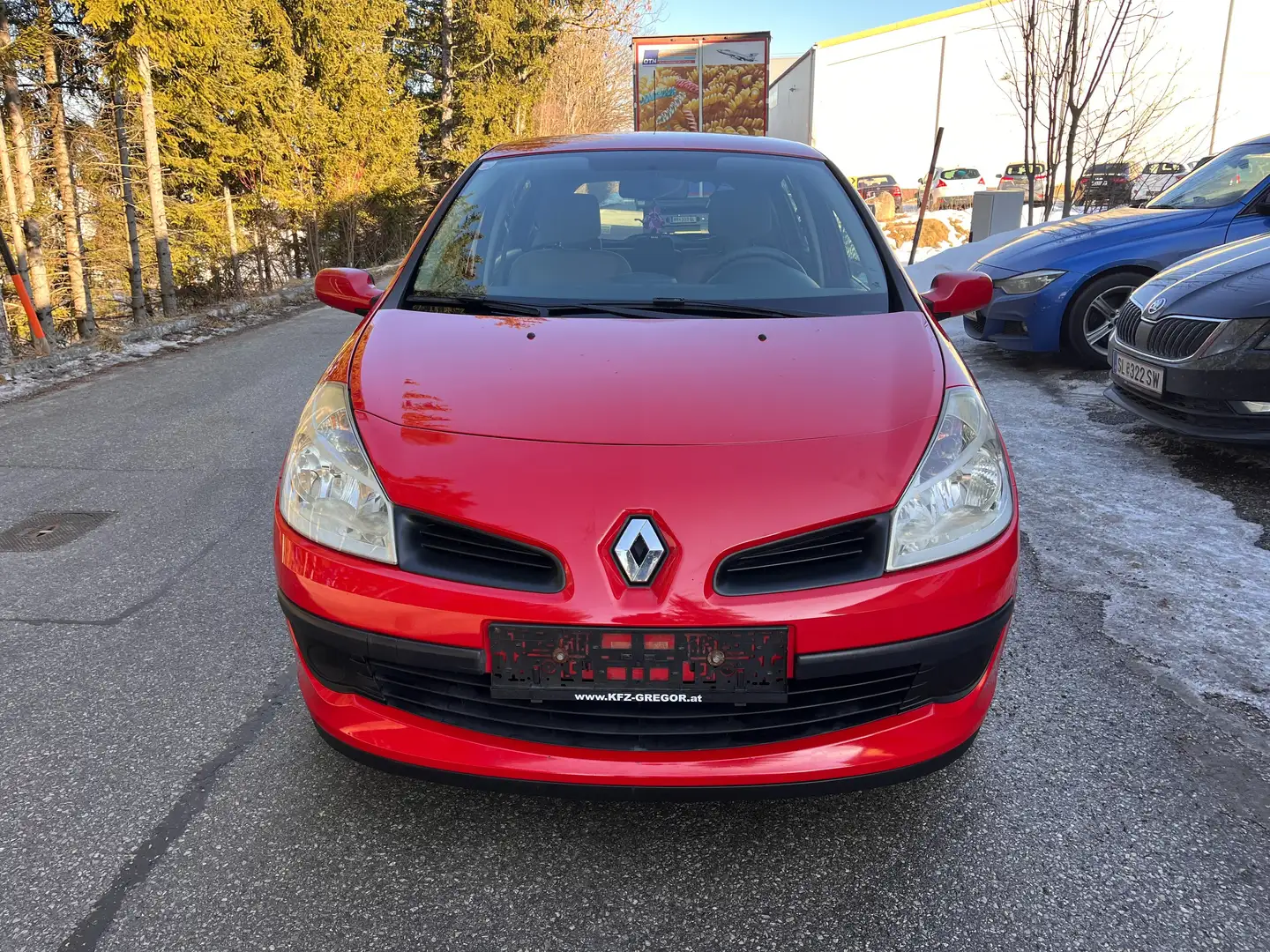 Renault Clio 1.2 Story mit Pickerl und Klima - 2
