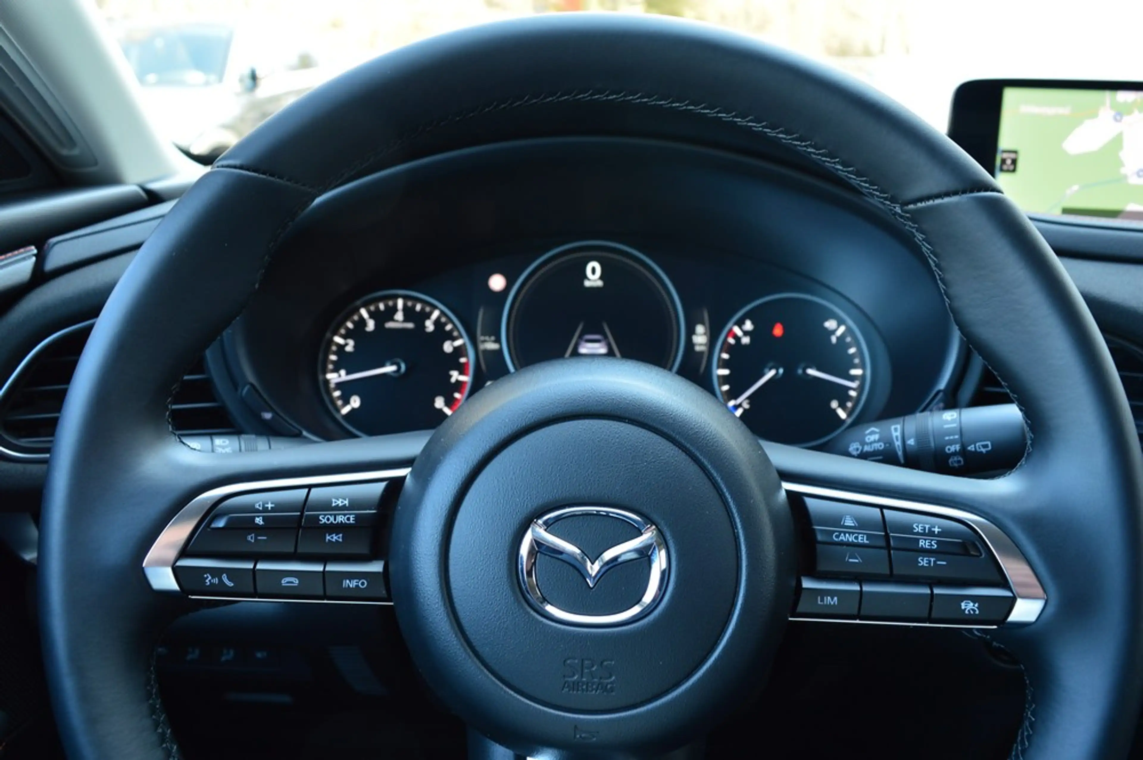 Mazda CX-30 CX-30 e-SKYACTIVE G 150 Aut. NAGISA *Leder+LED* — photo 14
