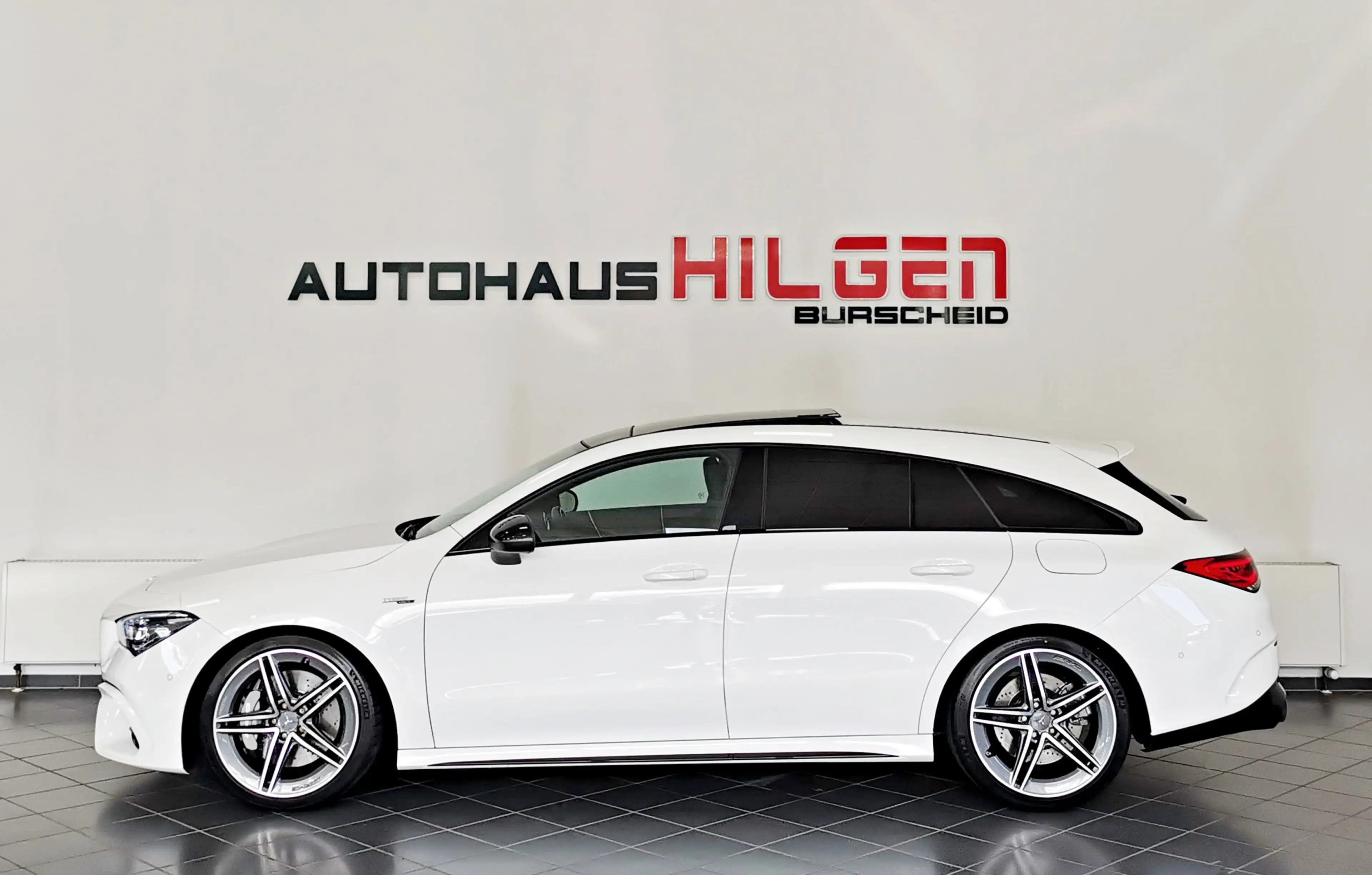 Mercedes-Benz CLA 45 AMG 4M*Perf.Sitz*Pano*R.Ka — photo 7