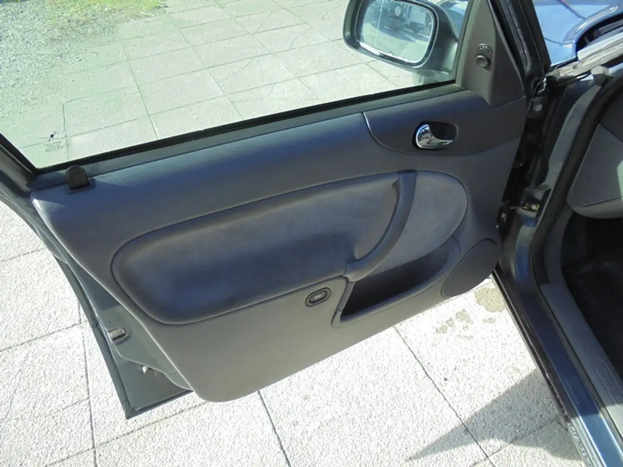 Saab 9-3 2,2 TiD, foto 5