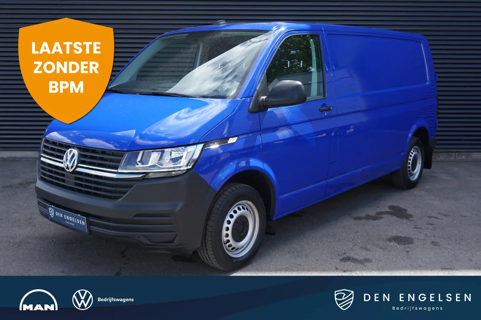 Volkswagen T6.1 Transporter 32 | L2H1 | 150 PK AUT | Cruise | Camera | Navi | Blauw - 1